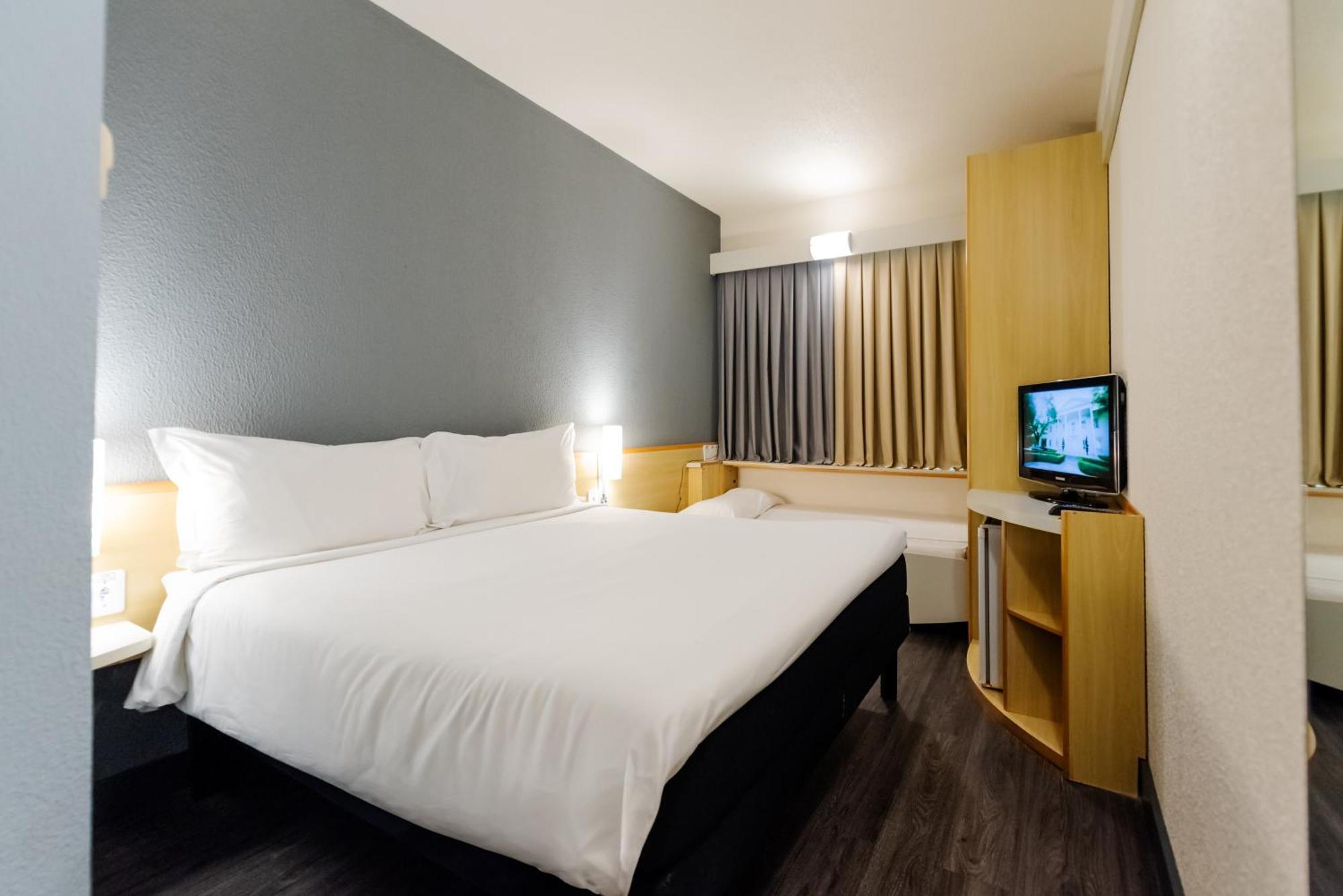 Hotel Ibis Criciuma Criciuma  Exterior foto